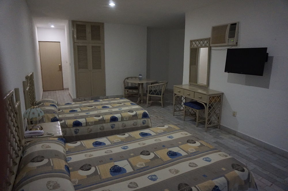 Las Perlas Condos Канкун Экстерьер фото